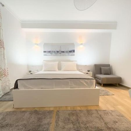 Petite Retreat In Kolonaki, Athens /Netflix 아파트 외부 사진