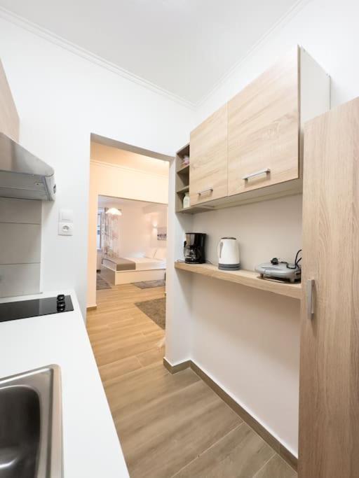 Petite Retreat In Kolonaki, Athens /Netflix 아파트 외부 사진