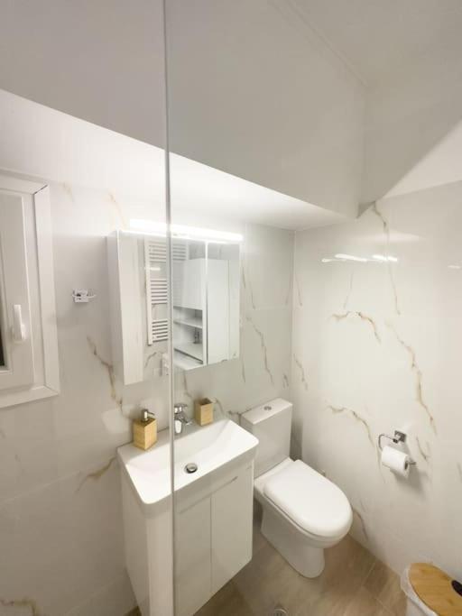Petite Retreat In Kolonaki, Athens /Netflix 아파트 외부 사진