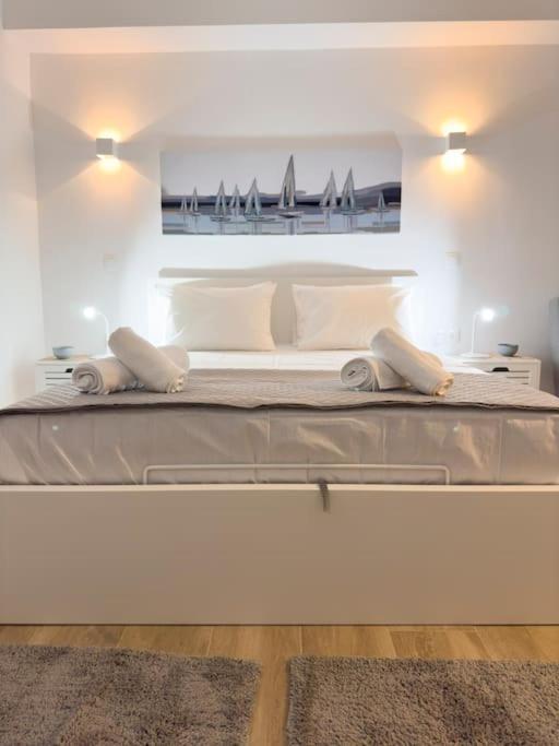 Petite Retreat In Kolonaki, Athens /Netflix 아파트 외부 사진