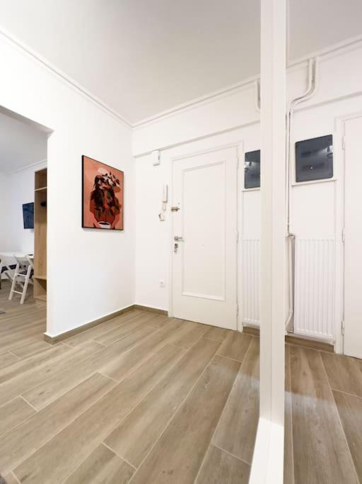 Petite Retreat In Kolonaki, Athens /Netflix 아파트 외부 사진